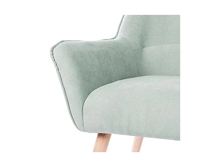 Fauteuil velours avec pieds légèrement en bois naturel Baky-Vert amande
