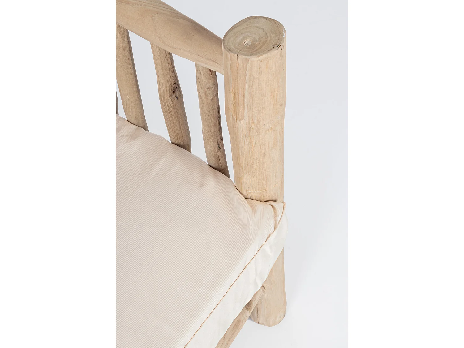 Fauteuil en bois teck naturel avec coussin blanc Sary