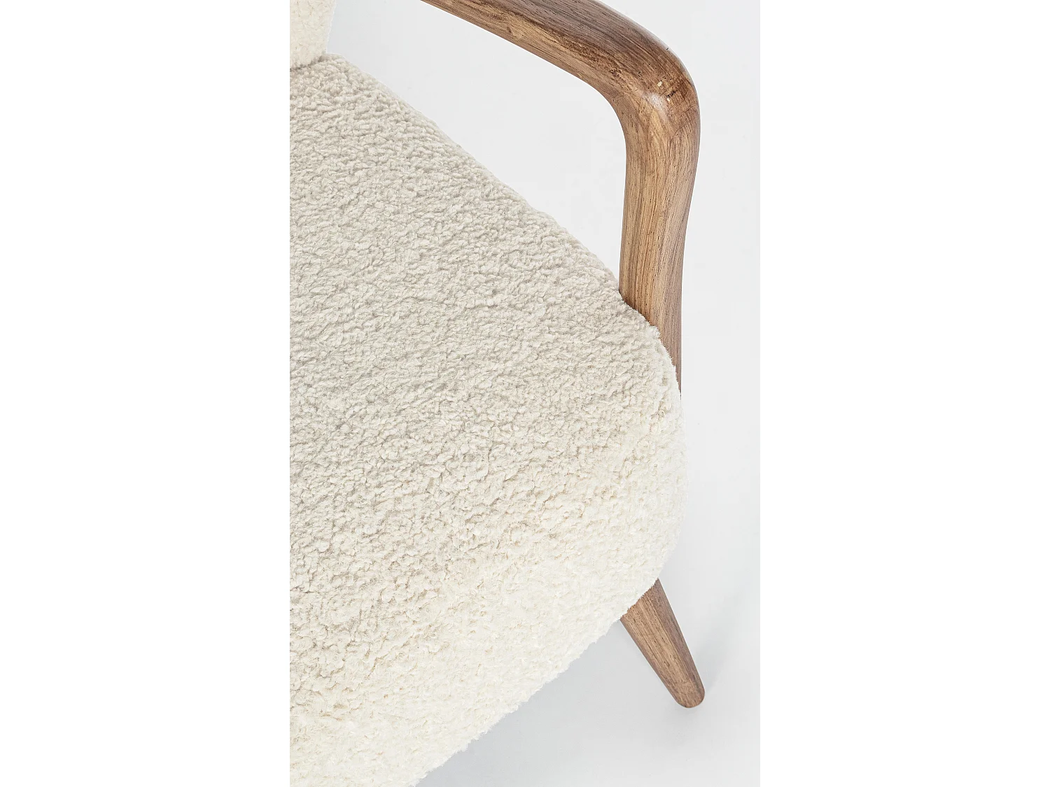 Fauteuil tissu crème effet laine et bois de hévéa Ritaz