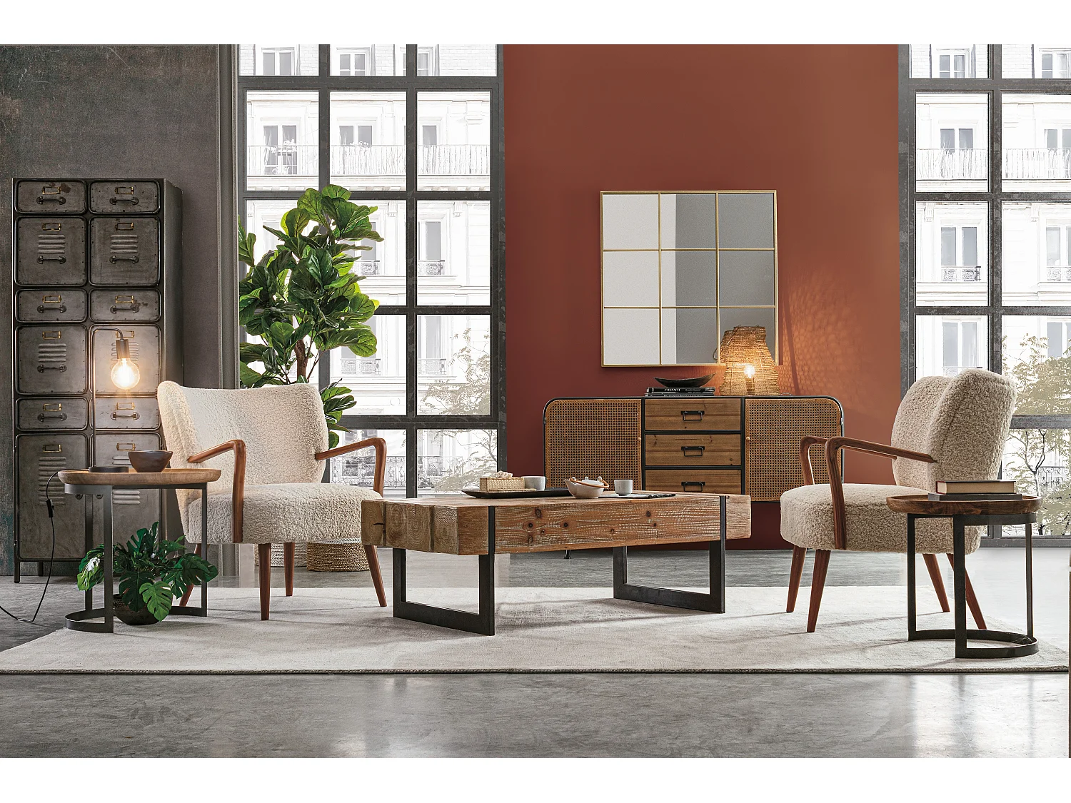 Fauteuil tissu crème effet laine et bois de hévéa Ritaz