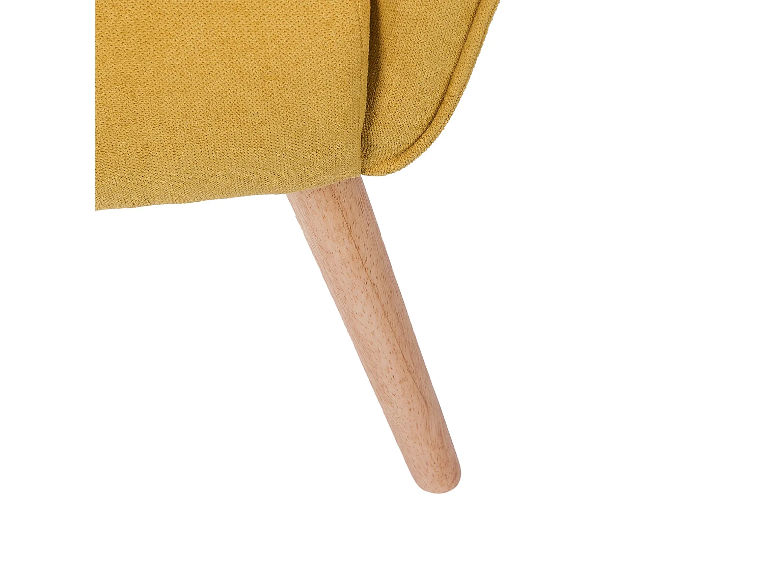 Fauteuil velours avec pieds légèrement en bois naturel Baky-Jaune curry