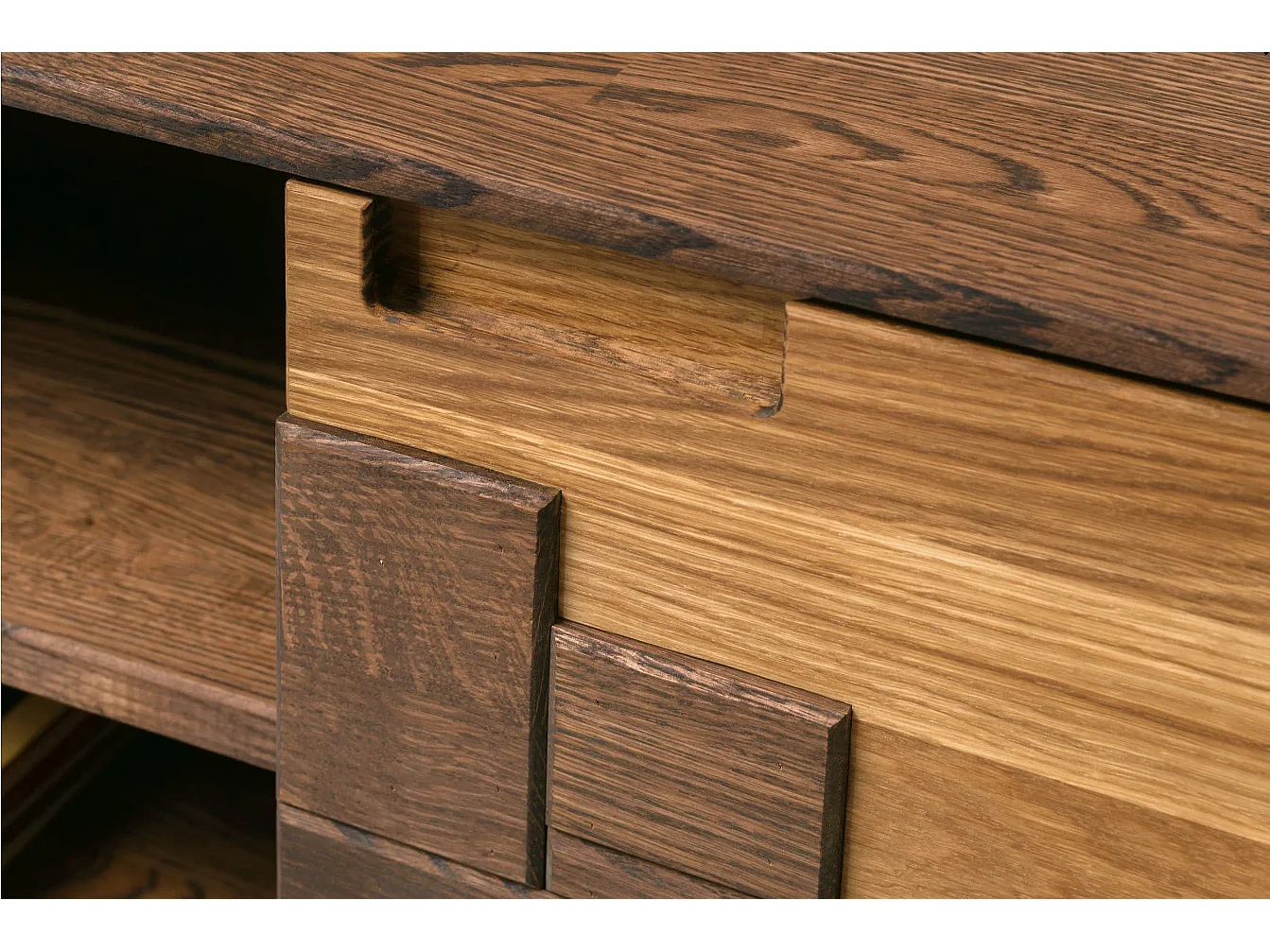 Meuble TV en chêne massif naturel et marron Thayla 180cm