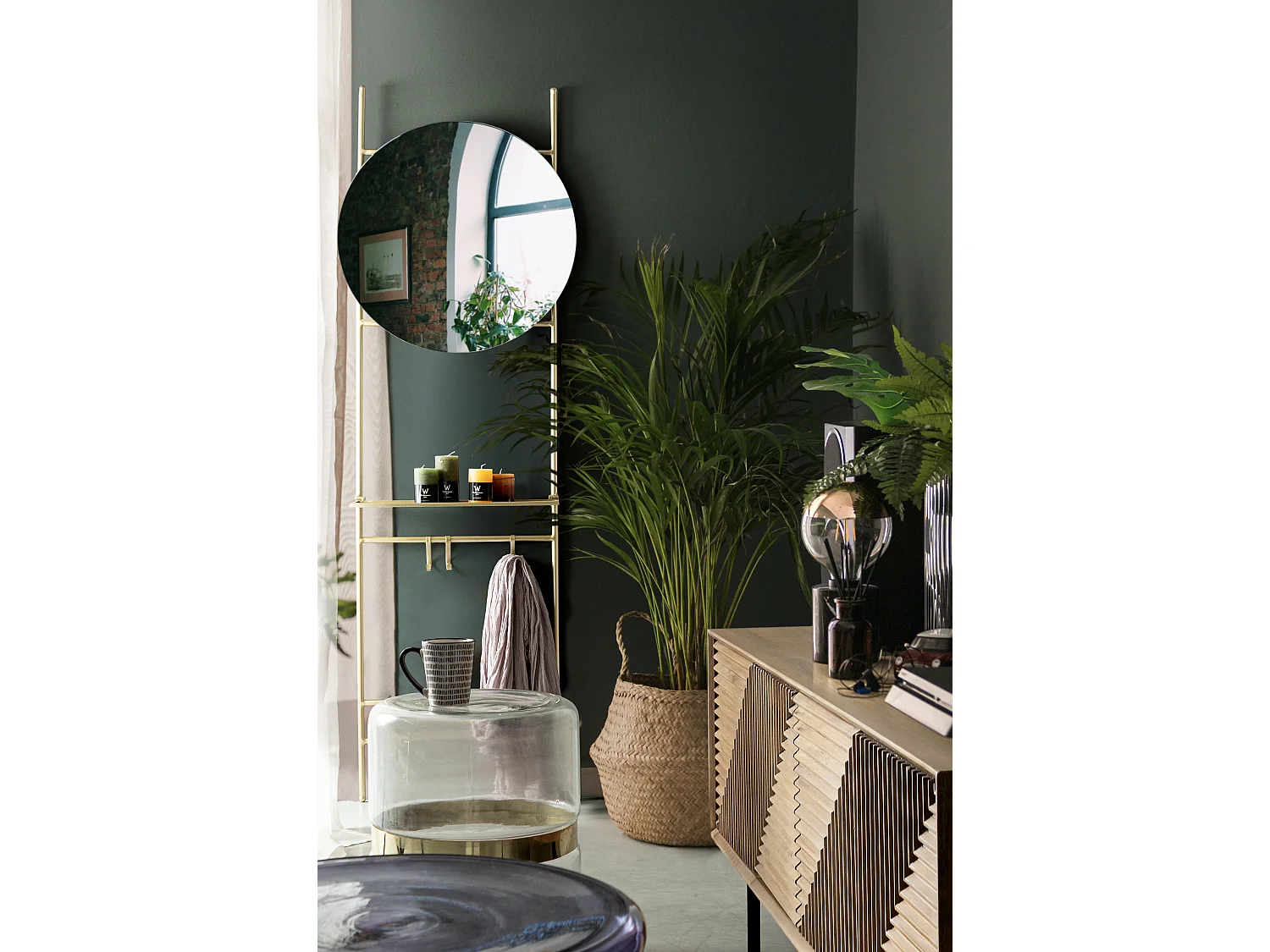 Meuble TV 4 portes en bois massif naturel de manguier Dary 140cm