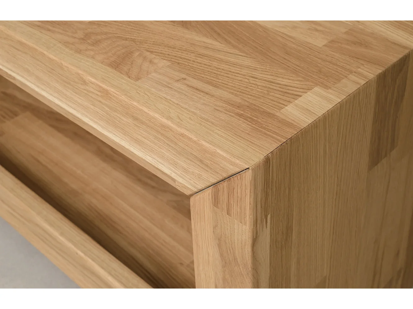 Mueble TV Kodera de roble macizo 140 cm