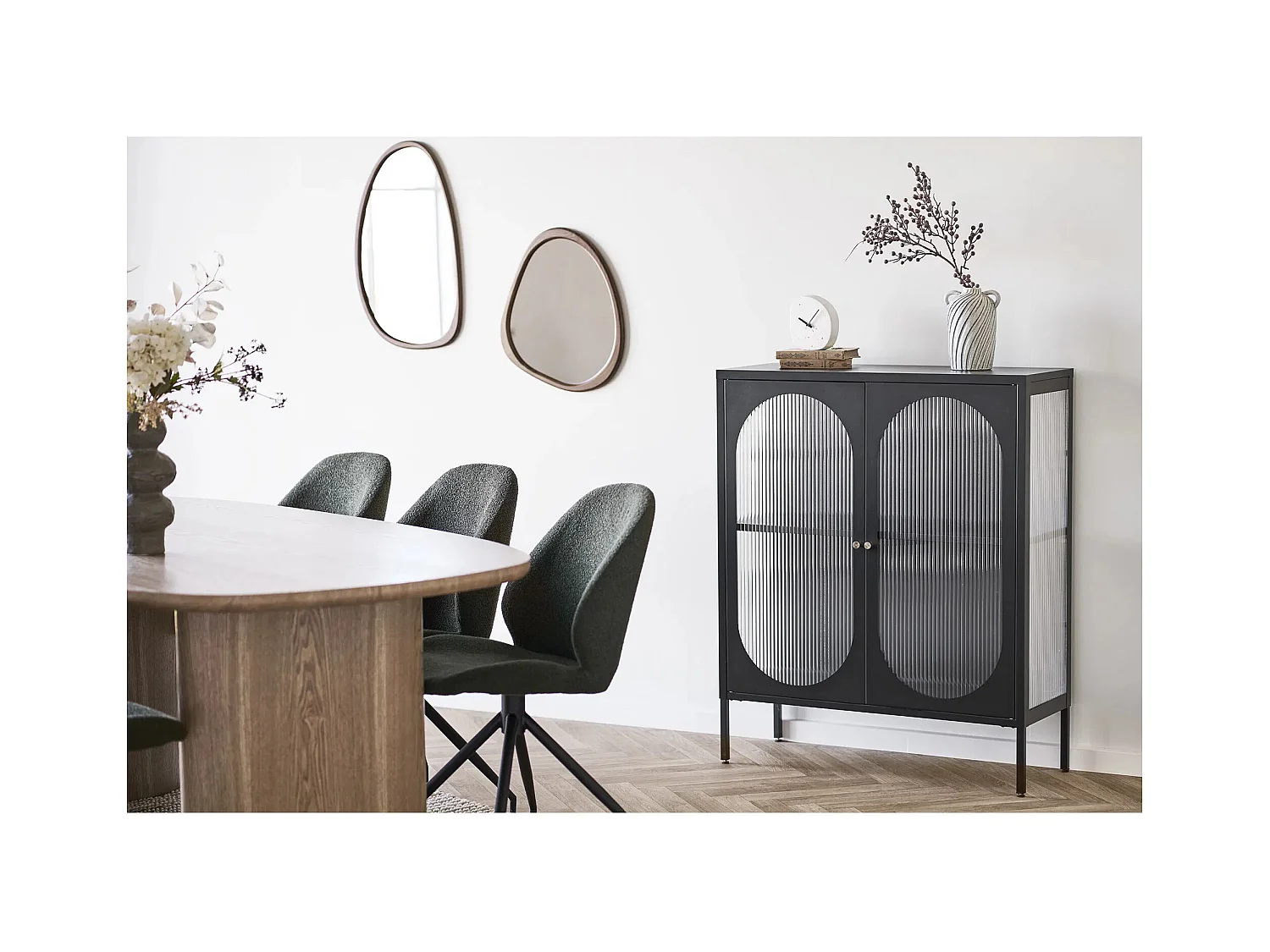 LUXON bruine houten wandspiegel – L 38,5 × H 64,5 cm