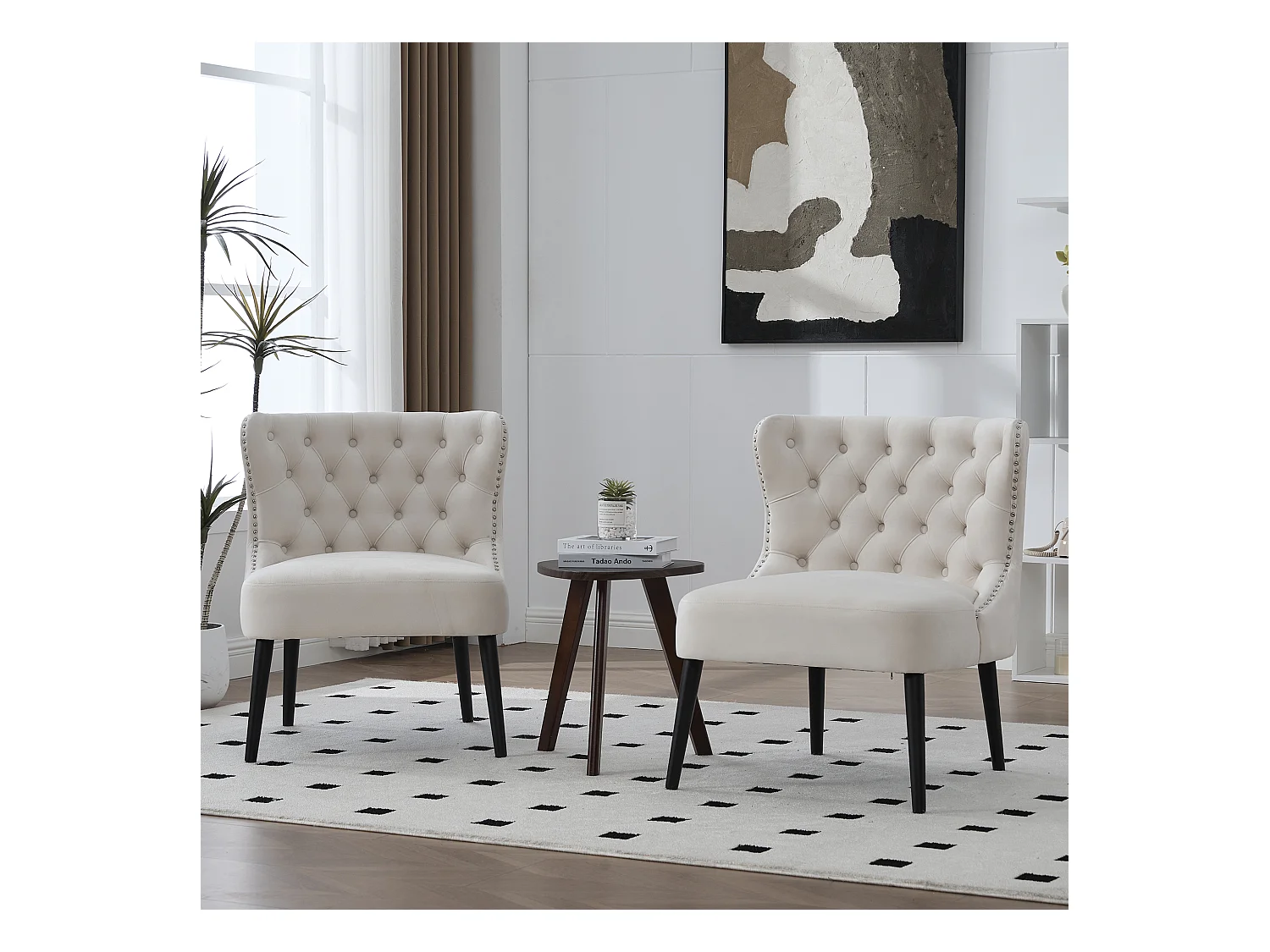 Beige stoel - Stoel met geklonken afwerking en massief houten poten - fluweel