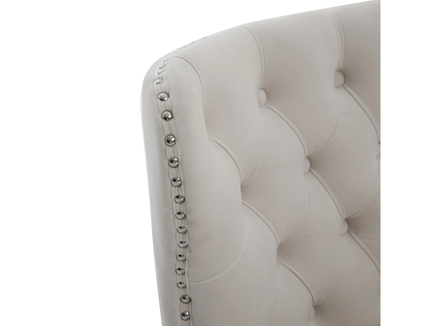 Chaise beige - Chaise avec finition rivetée et pieds en bois massif - velours