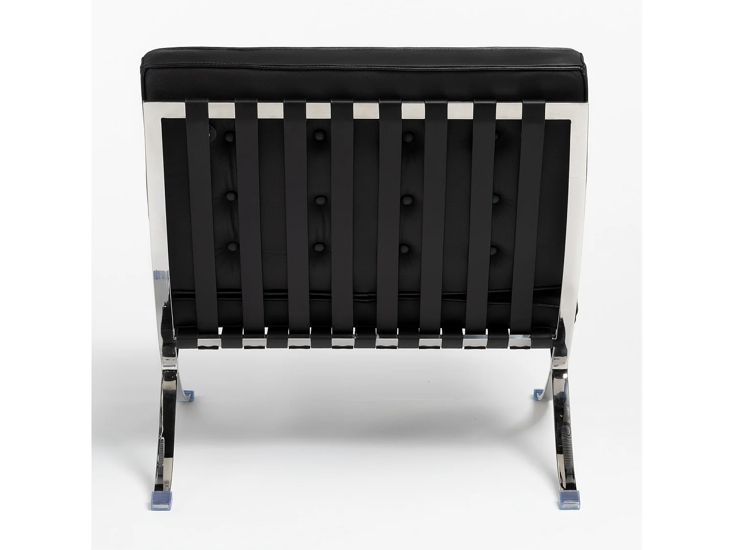 Fauteuil capitonné cuir noir Barka