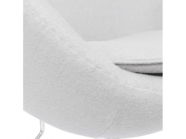 Fauteuil EGGO – Cachemire, design iconique & pivotant-Blanc