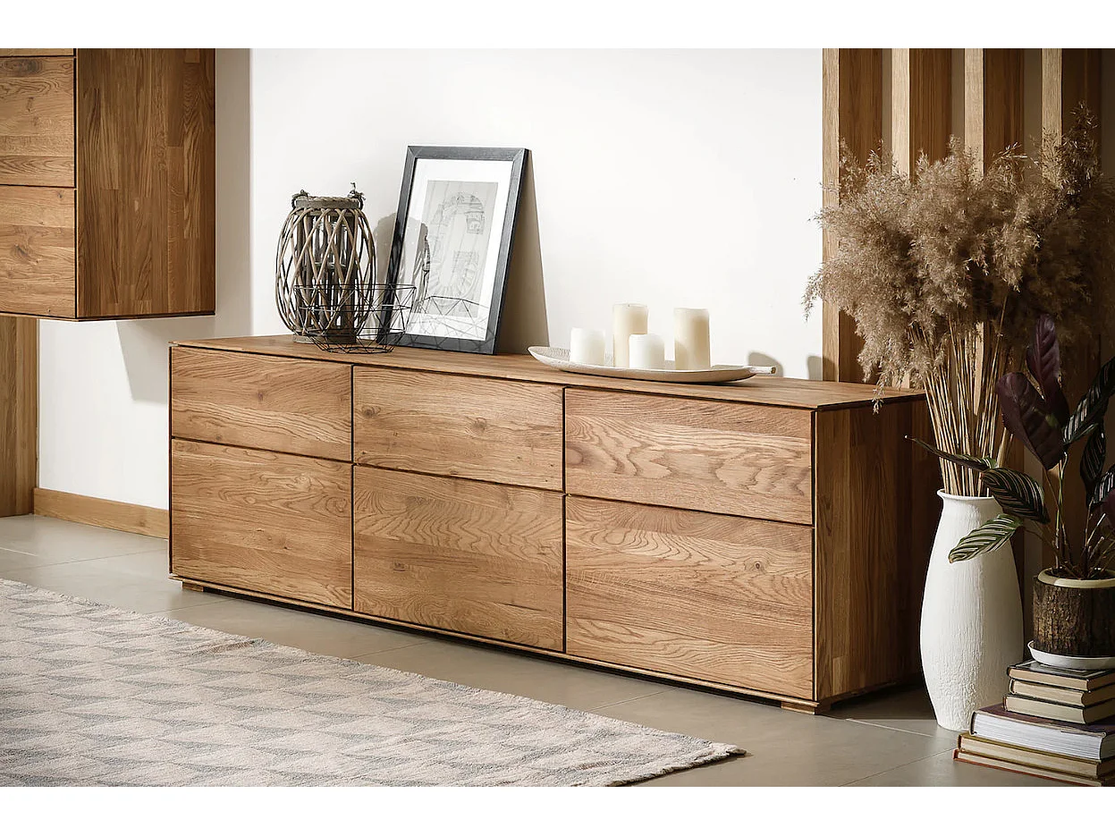 Aparador bajo en madera maciza de roble 3 puertas Inka 172 cm