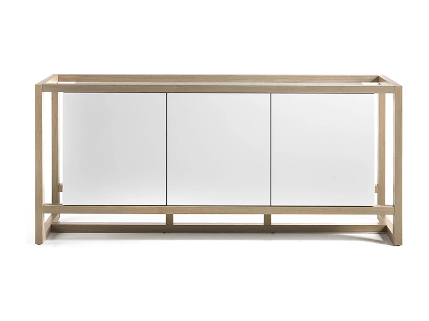 Aparador de 3 puertas de madera lacada en blanco y haya natural Valeto 195 cm