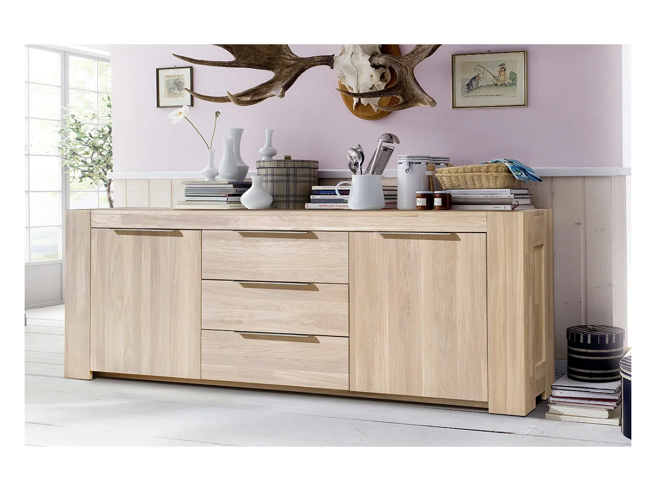 Aparador Nordo roble macizo blanqueado 2 puertas 3 cajones 228 cm