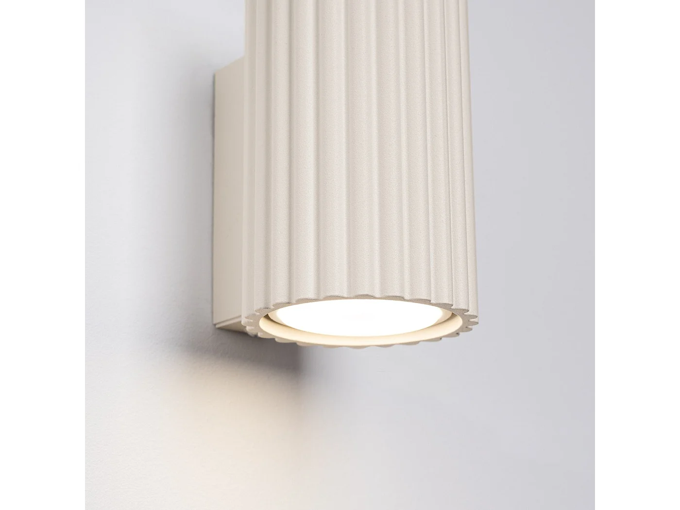 Applique Onyx 10 beige