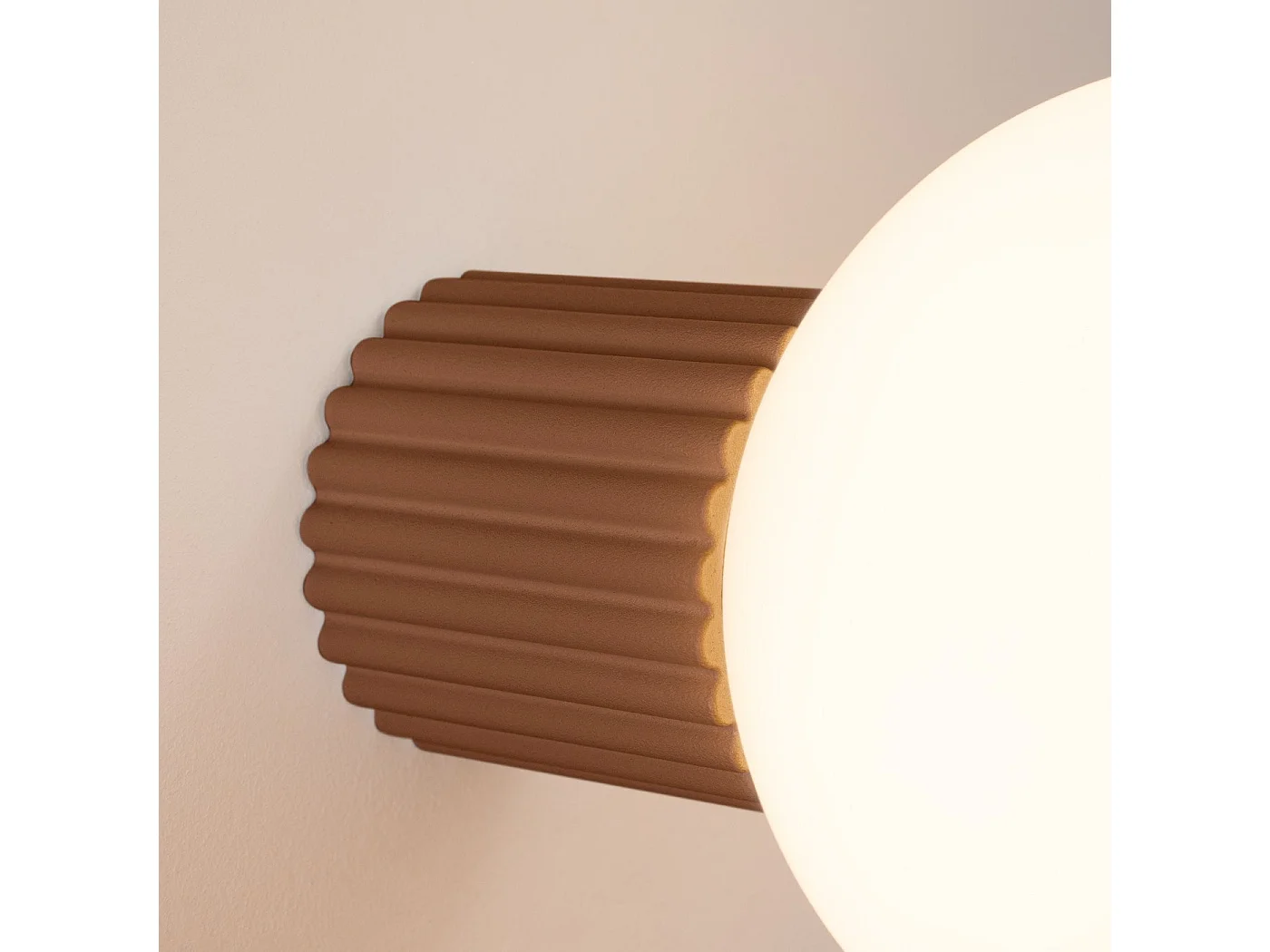 Applique Orbis moka IP44