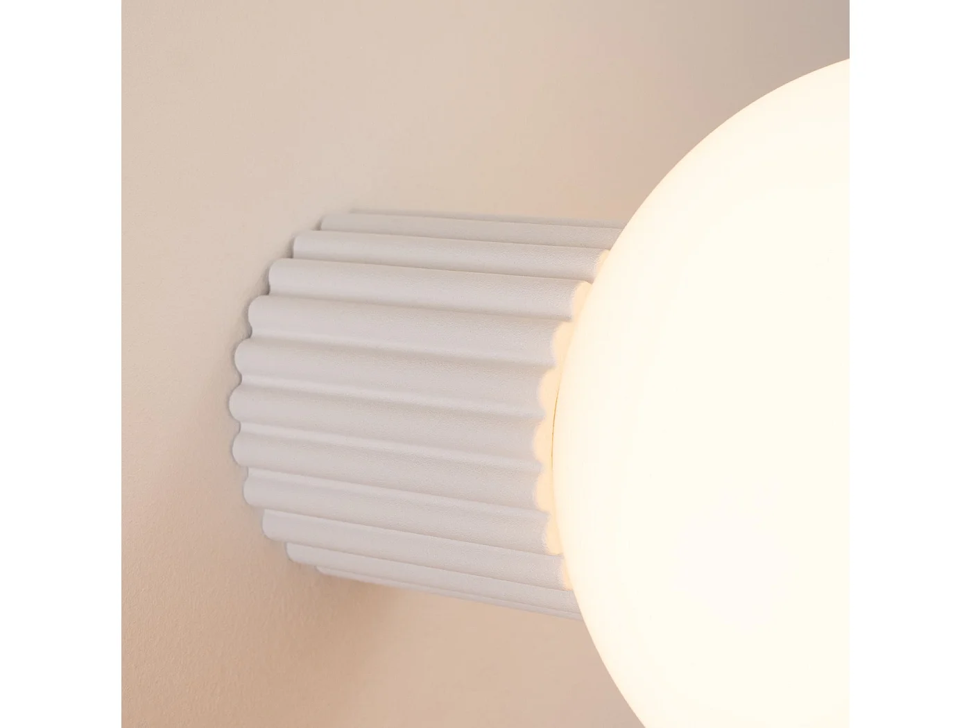 Applique Orbis blanc IP44