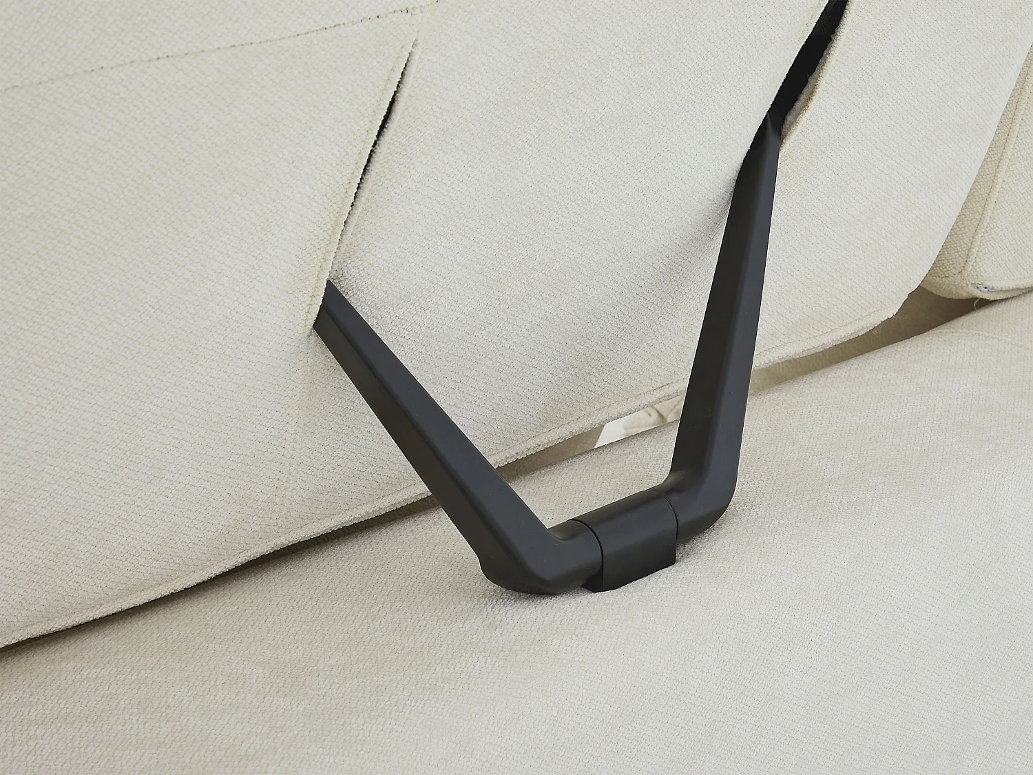 Canapé d'angle gauche avec dossier relevable en tissu texturé beige FABARTO