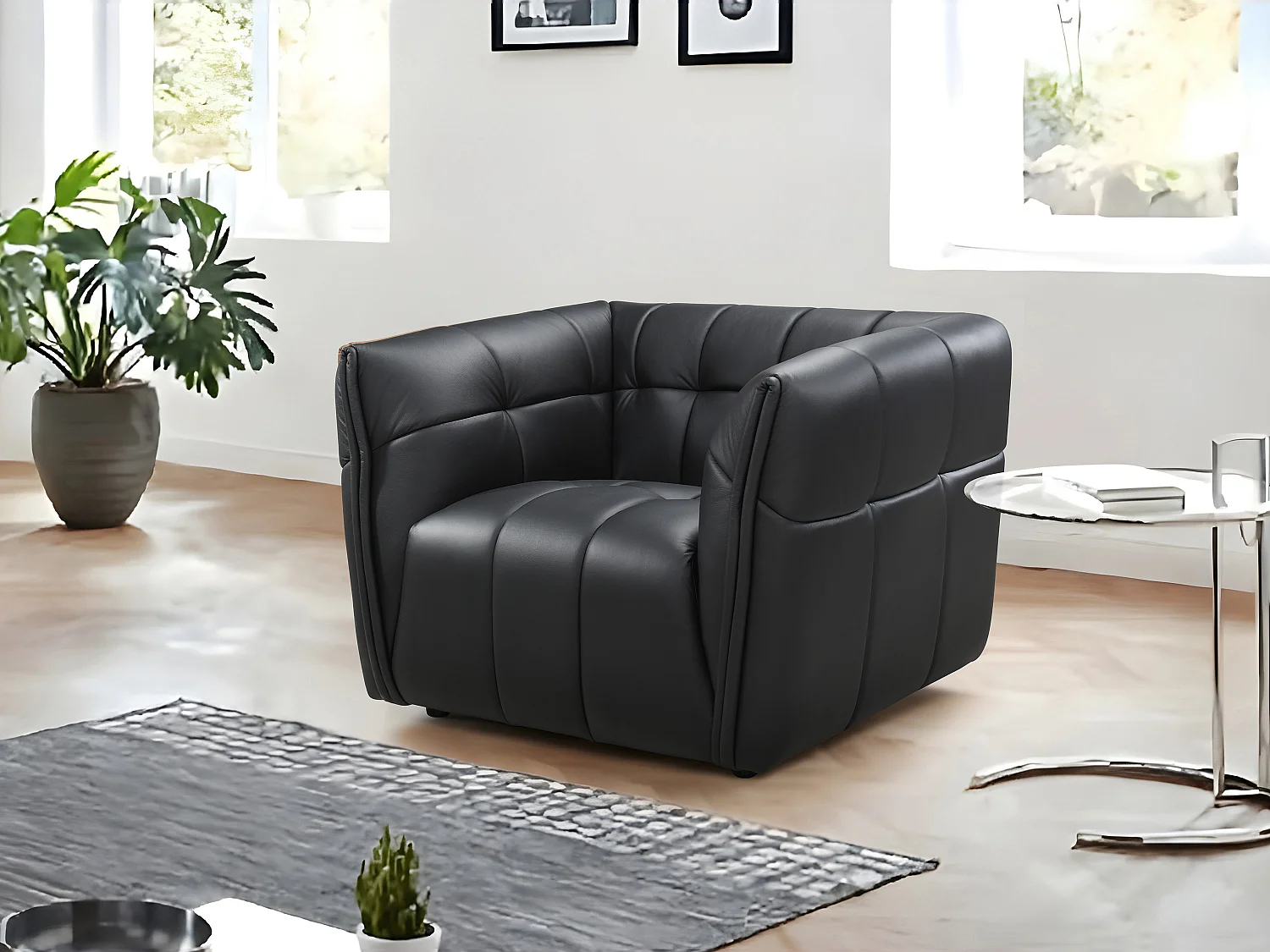 Fauteuil en cuir noir DUGORI