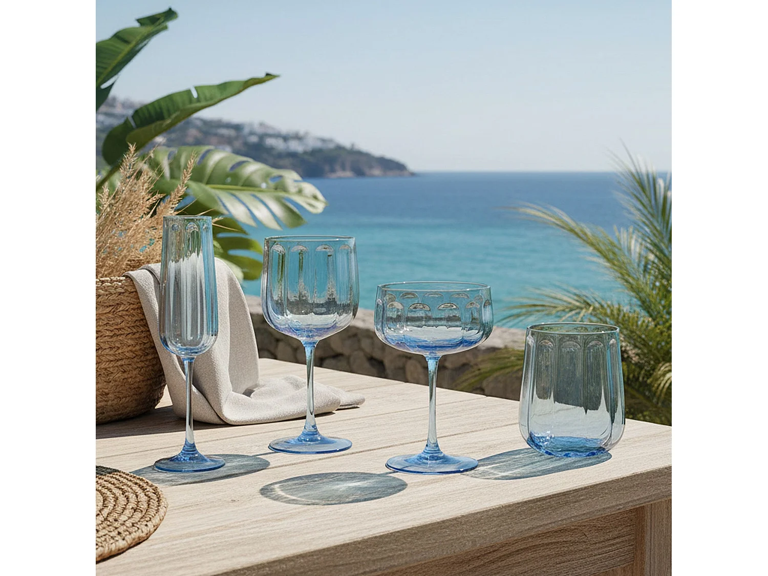 Novastyl - Lot De 4 Coupes Riviera 36.5cl En Verre Bleu