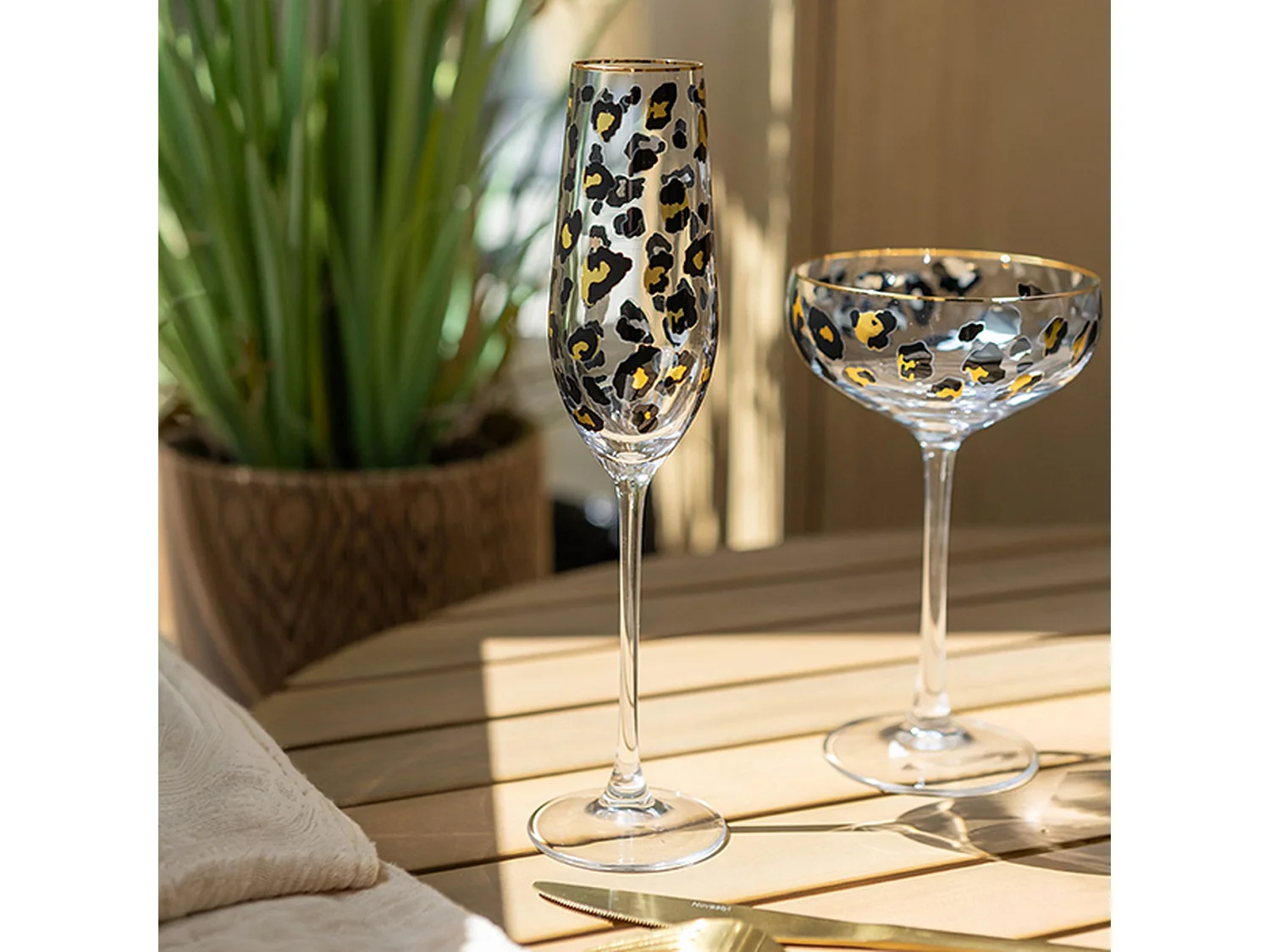 Novastyl - Lot De 4 Flutes Leopard 18cl En Verre