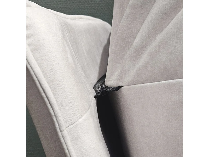 Fauteuil pivotant 360° tissu doux écru et pied en métal noir - HOLLY