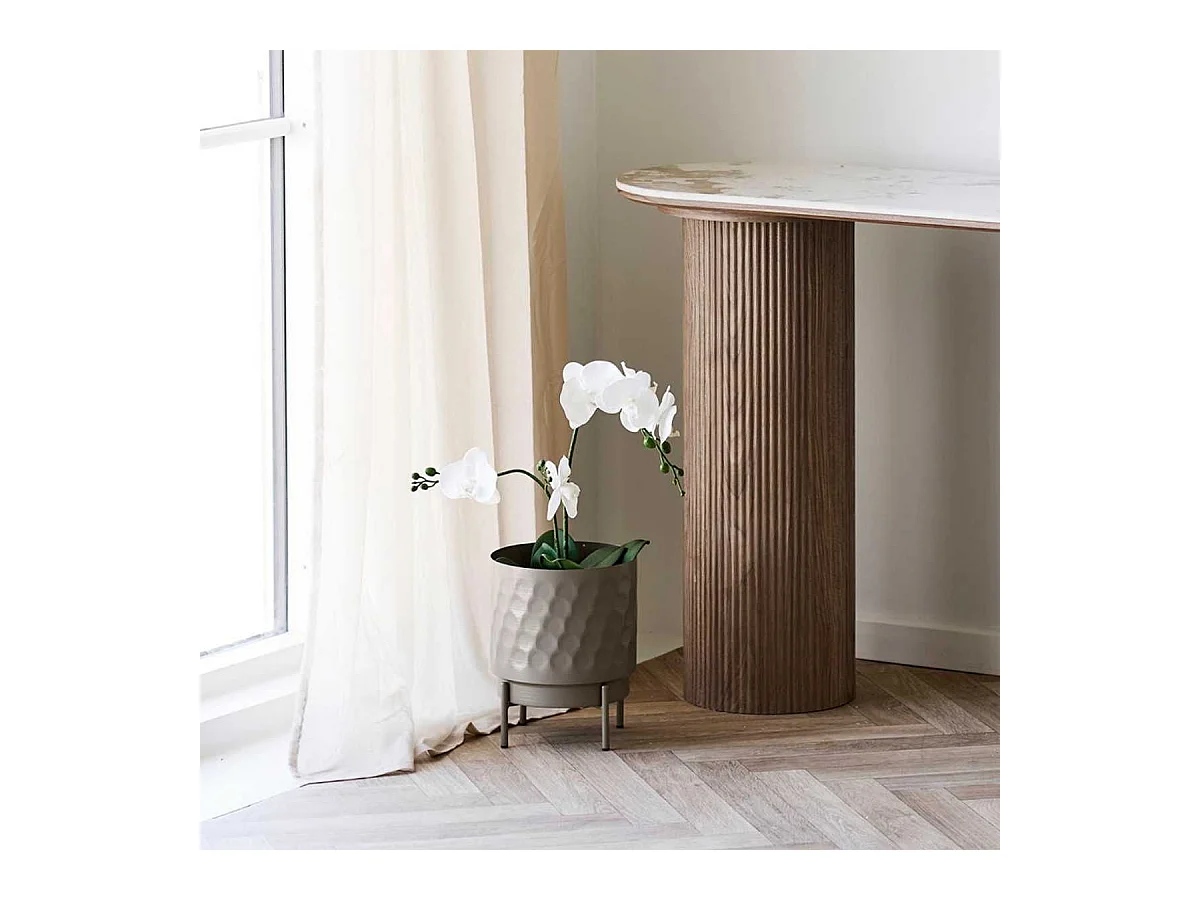 Cache-pot rond sur pieds en Métal Taupe martelé - MARLO