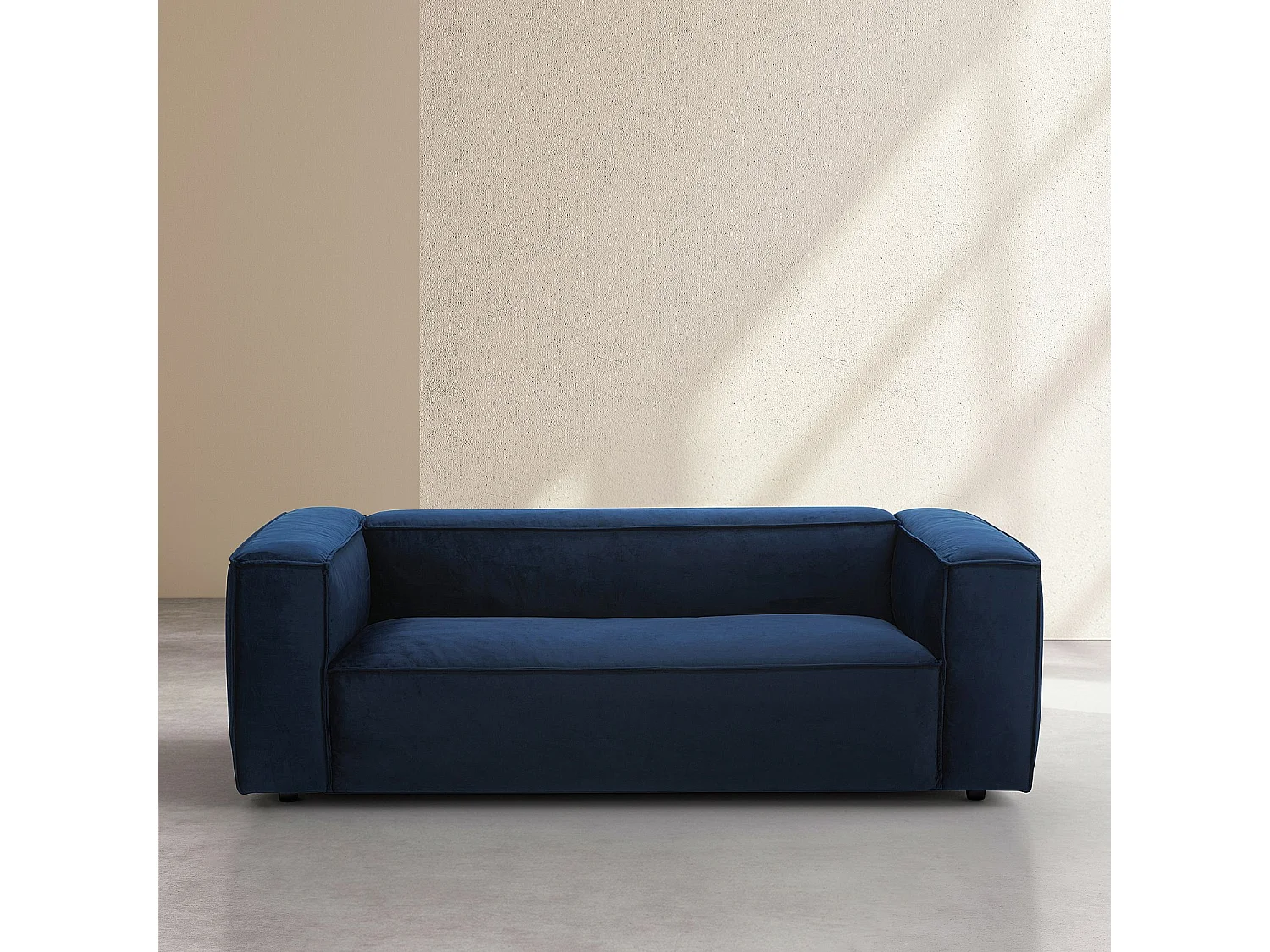 Habitat - Canapé 2 places en velours - Bleu marine - Kuti