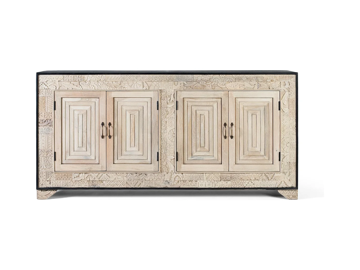 Credenza a quattro ante con dettagli intagliati a mano 195cm