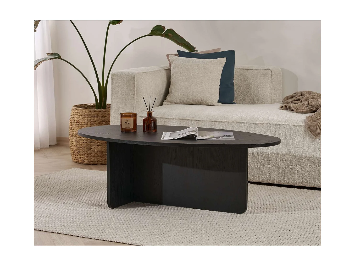 Table basse avec plateau ovale L125 cm - ANNA