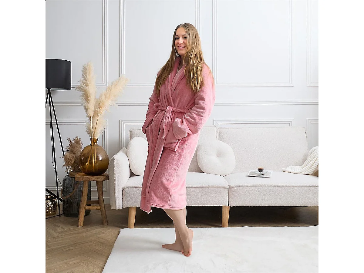 Robe de chambre sherpa rose pour femme avec broderie "femme de ouf"