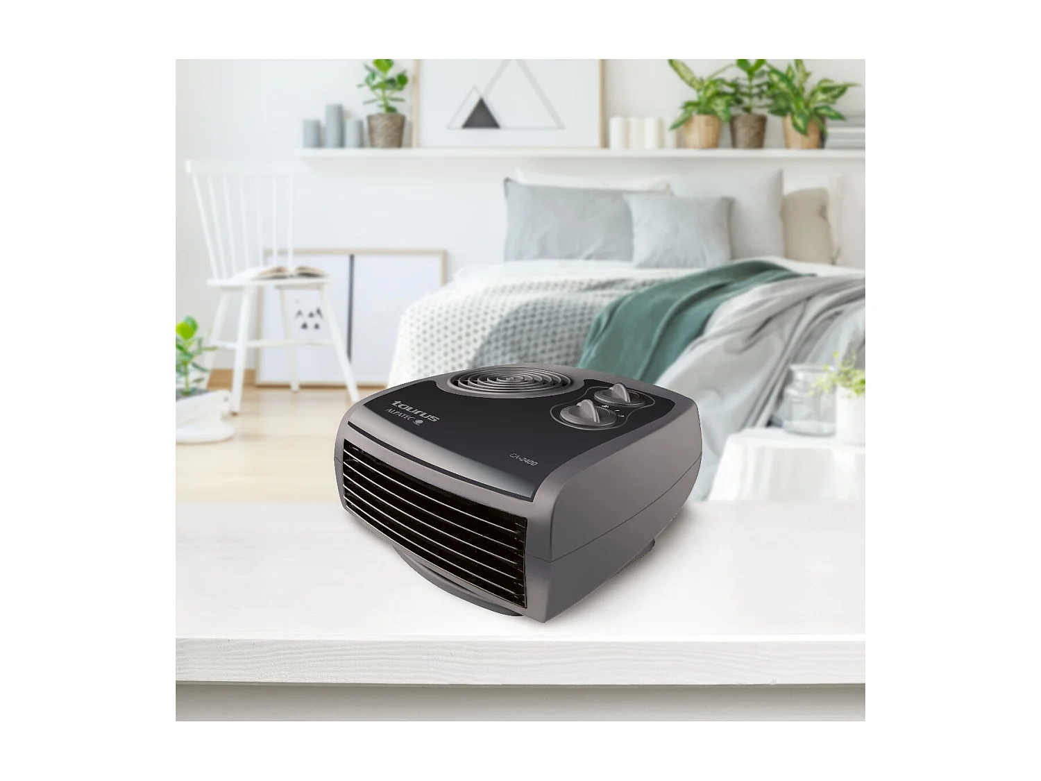 Calefactor ventilador Taurus CA2400 2400W 2 intensidades 24m² negro