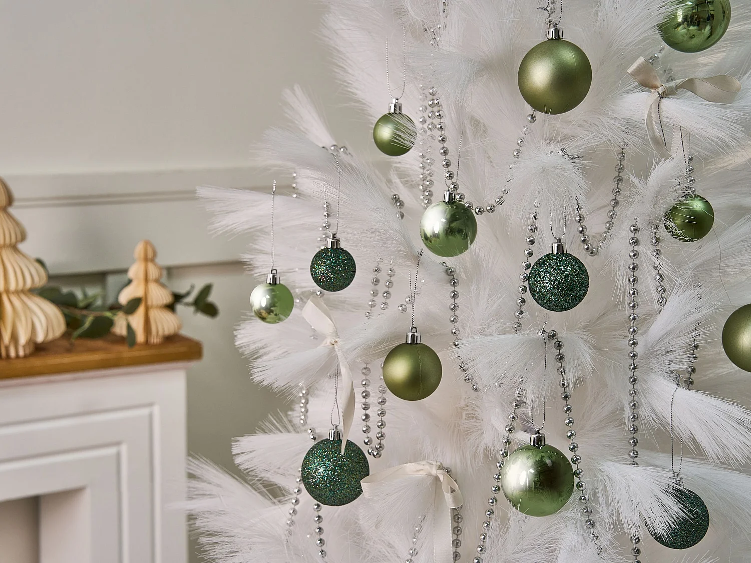 Set of 60 Baubles TYIN Green