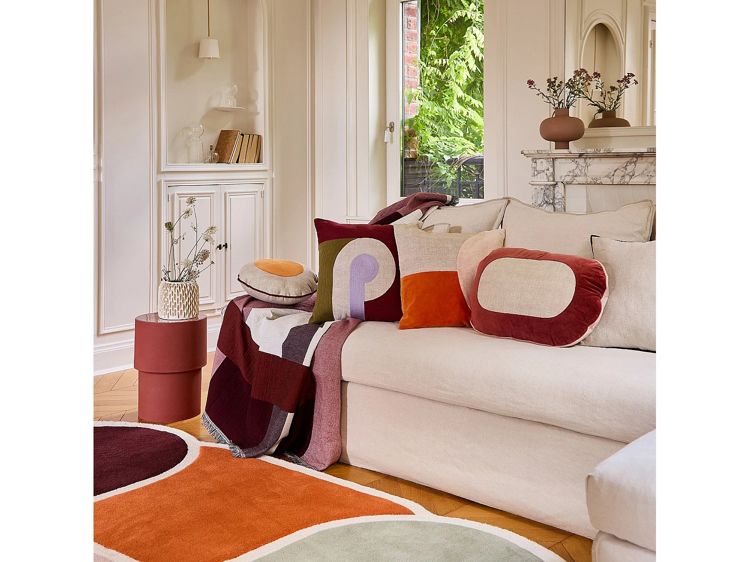 Coussin en lin et coton - 40 x 60 cm - Beige et bordeaux - Design by Floriane Jacques