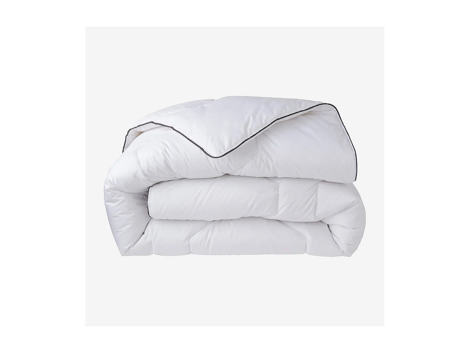 Couette légère en synthétique - 200 g/m² - 240 x 220 cm