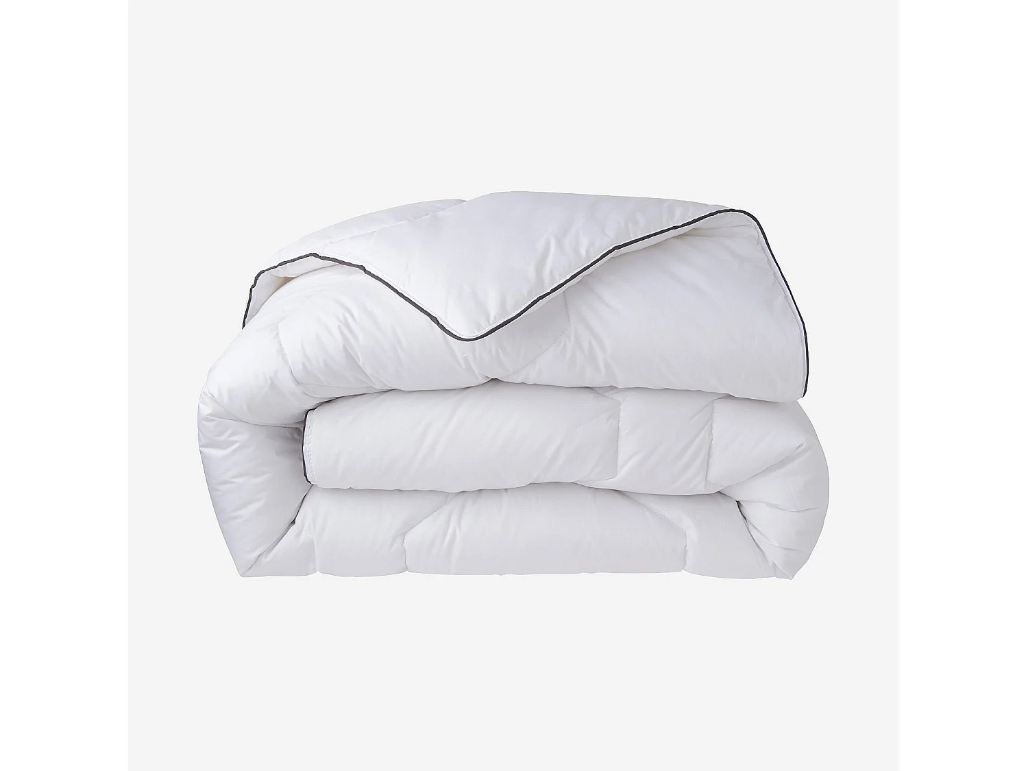 Couette légère en synthétique - 200 g/m² - 240 x 220 cm