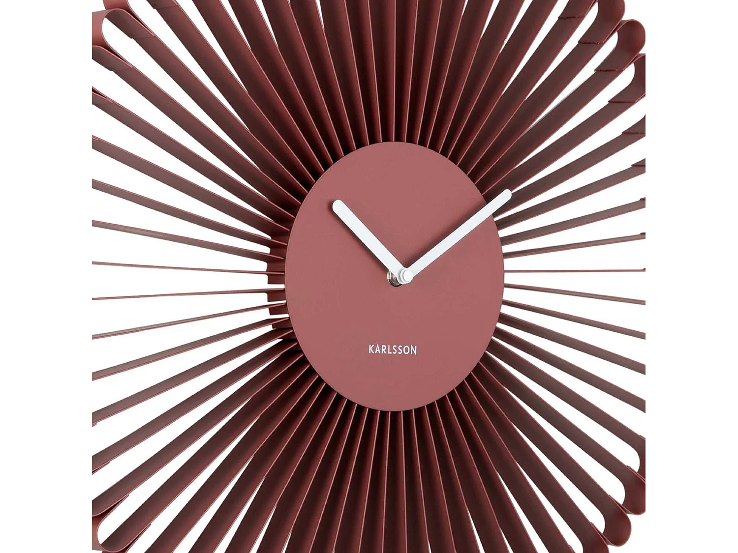 Horloge murale en métal Cascara