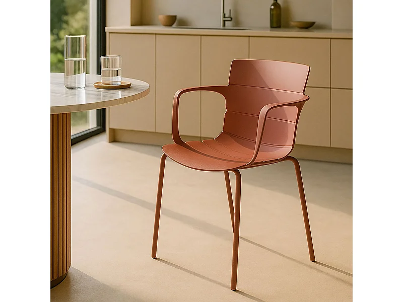 Now's Home - Lot De 4 Fauteuils De Table En Polypropylène Et Metal Brique Montauk