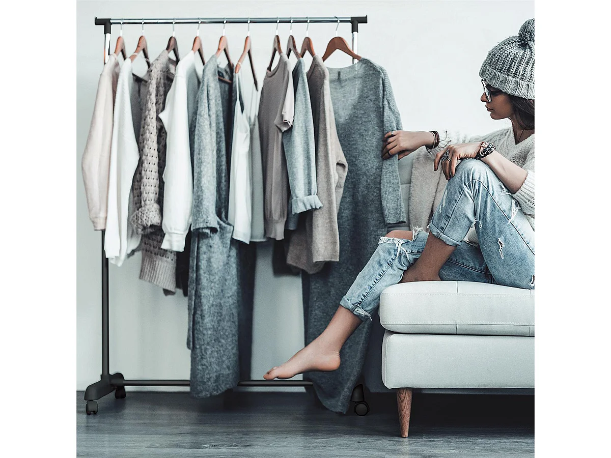 Portant Simple sur Roulettes Hauteur Réglable Noir et Chrome - NEHO