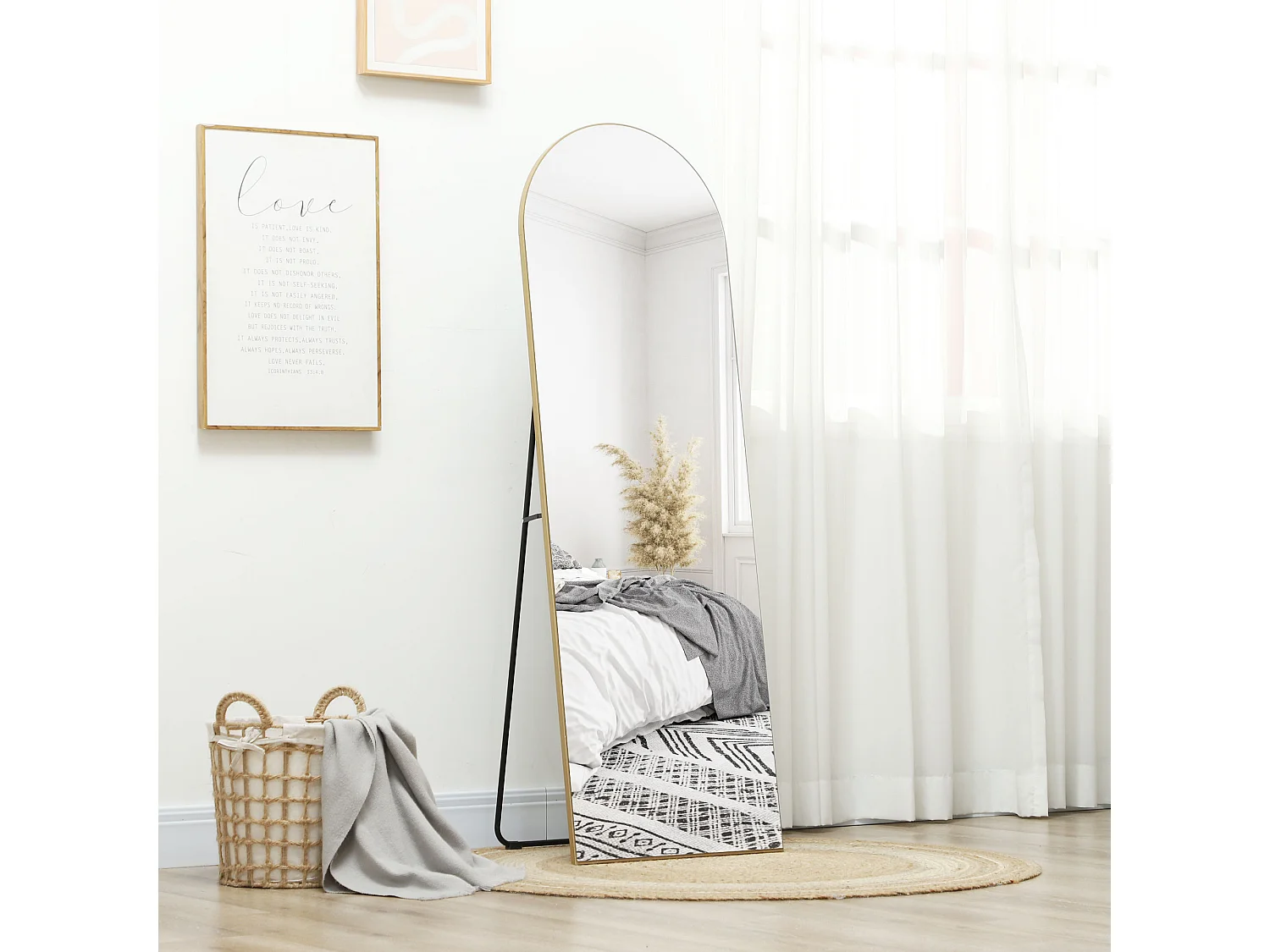 Miroir sur pied ou mural dim. 50L x 150H cm ton doré