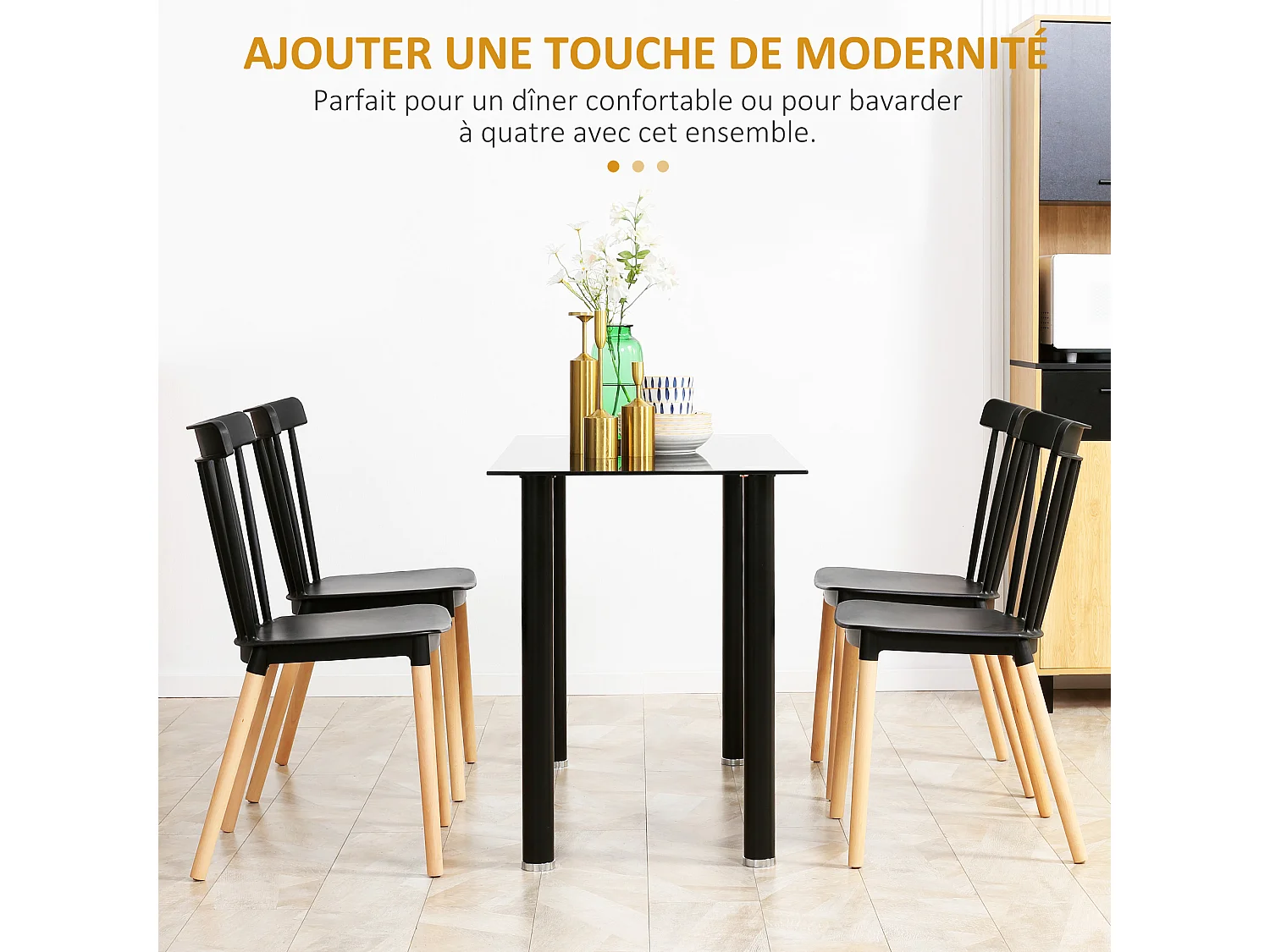 Lot de 4 chaises de salle à manger style scandinave piètement bois hêtre PP noir
