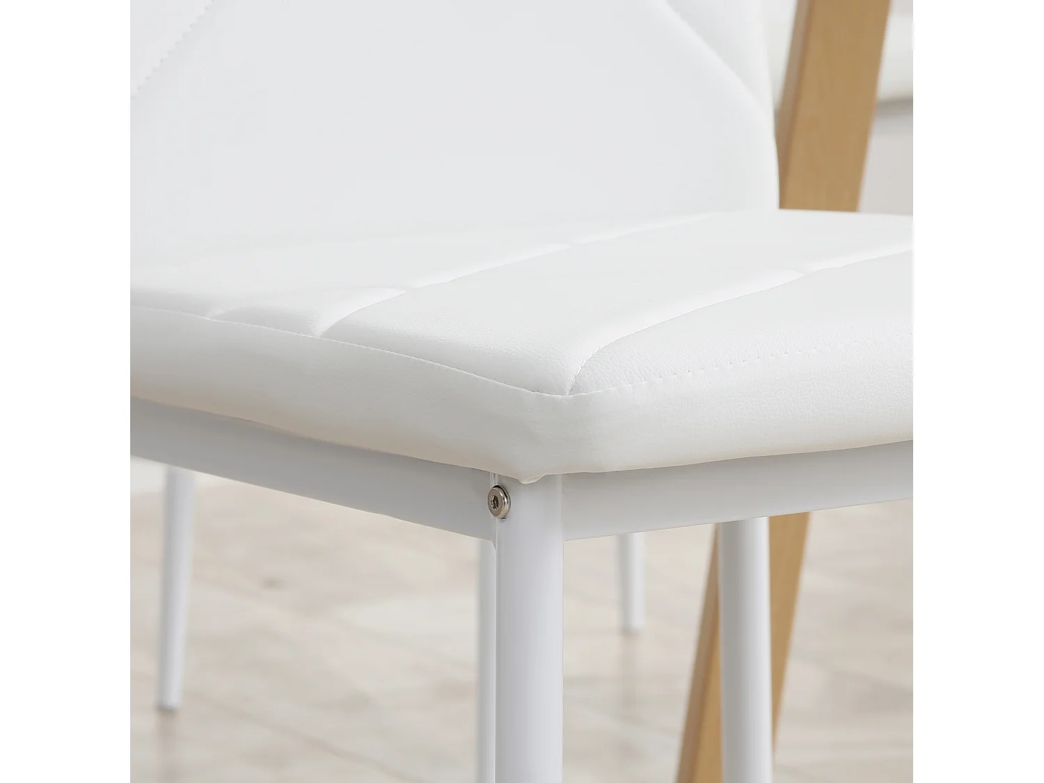 Lot de 4 chaises de salle à manger style Chesterfield acier synthétique blanc