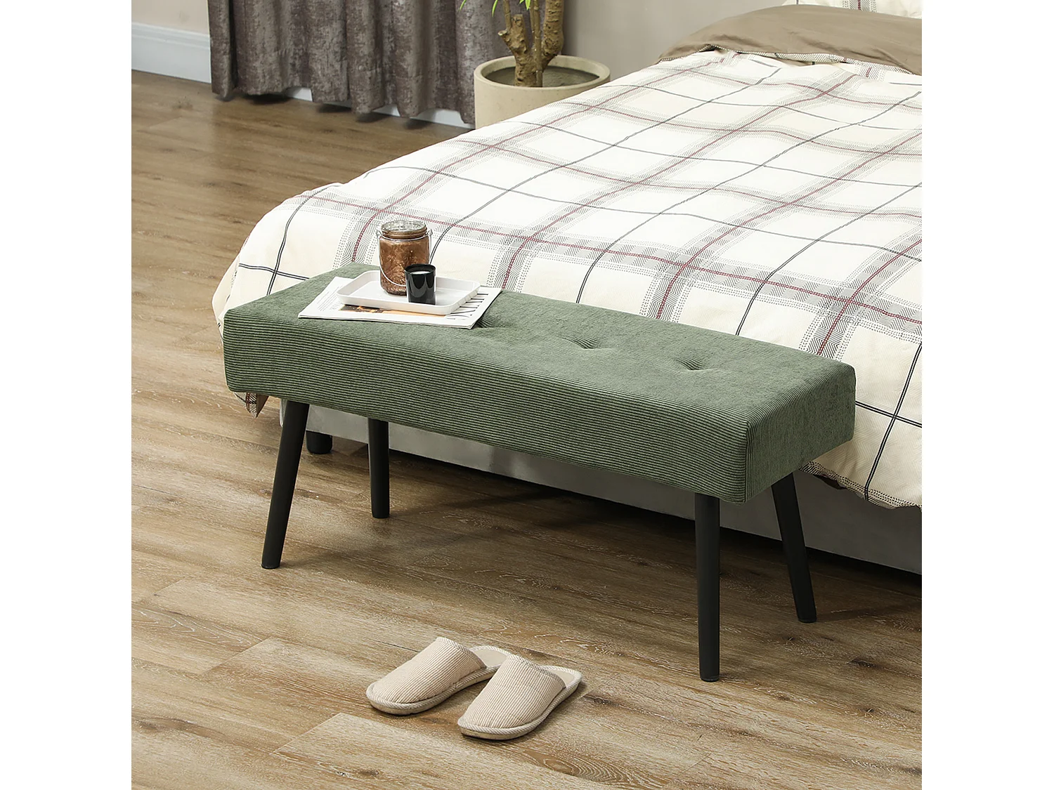 Banquette bout de lit velours côtelé design dim. 100 x 36 x 45 cm acier noir tissu vert