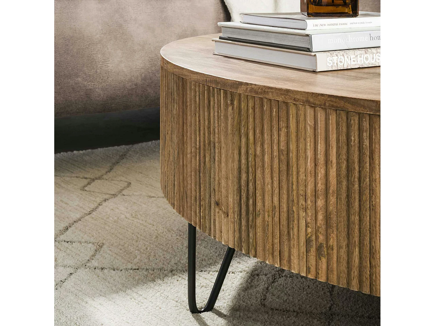 Table basse ronde en bois de manguier strié Ø120 cm CREEK