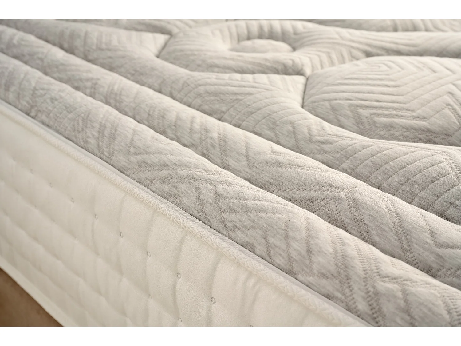 Matelas Mousse à memoire de forme Biocrystal Selenium 27 - 135X200 cm - Moonia
