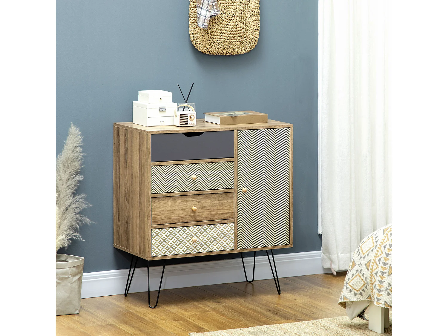 Buffet style industriel motif graphique - porte, étagère, 4 tiroirs - piètement épingle métal noir aspect bois