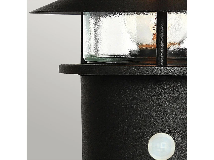 Elstead Helsingor - 1 Licht Außenwandlaterne Hellschwarz mit PIR-Bewegungssensor IP44, E27