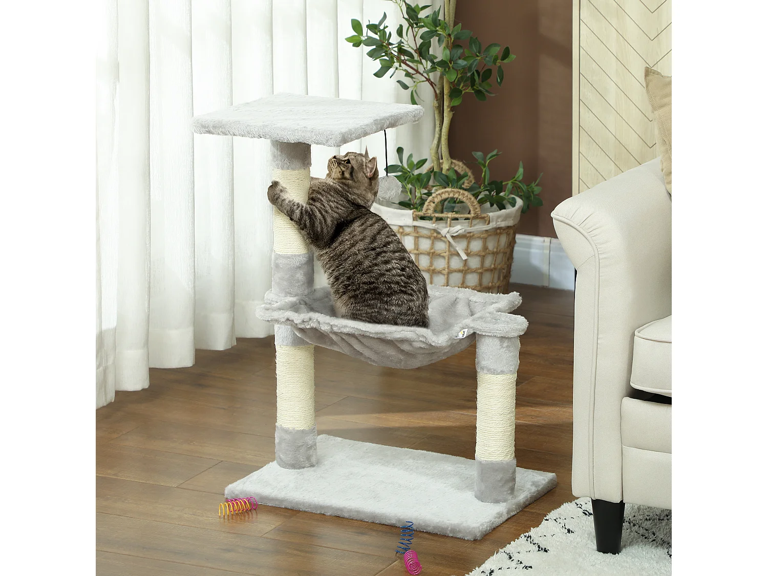 Arbre à chat 3 griffoirs grattoirs sisal naturel plateforme hamac et boule suspendue dim. 50L x 36l x 70H cm peluche haute densité 220 g/m² gris clair