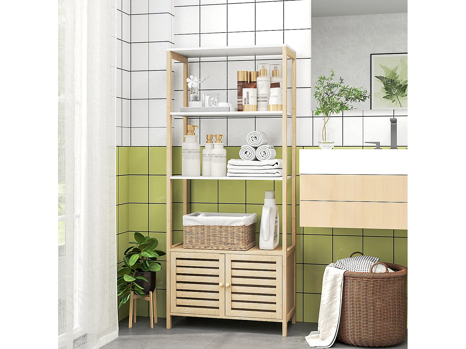 Meuble de Salle de Bain avec 3 étagères en Bambou 1 Placard avec Portes à Lattes 63 x 30 x 138 cm Bois Naturel et Blanc