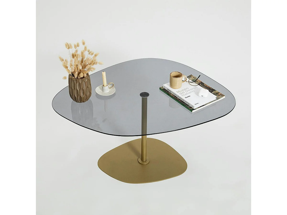 Table basse verre fumé minimaliste, galet et pied doré TULUM