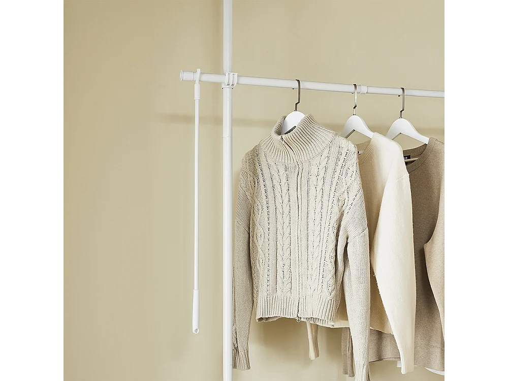SoBuy Portemanteau sur Pied Télescopique Réglable Blanc 75x9x227cm Fonctionnel FRG109-II-W