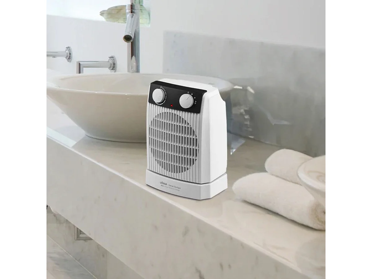 Calefactor Ufesa Persei 2000W 3 potencias oscilante blanco